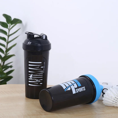 700Ml Bottle Protein Powder Shake Cup Large Capacity Water Bottle Plastic Mixing Cup Body-Building Exercise Bottles Thermal New